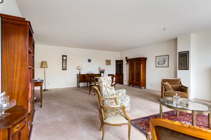 Photo 13 of Anna Paulownaplein 15