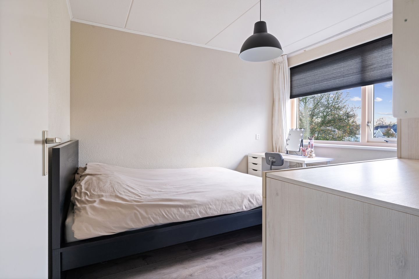 Photo 29 of Laurier 39