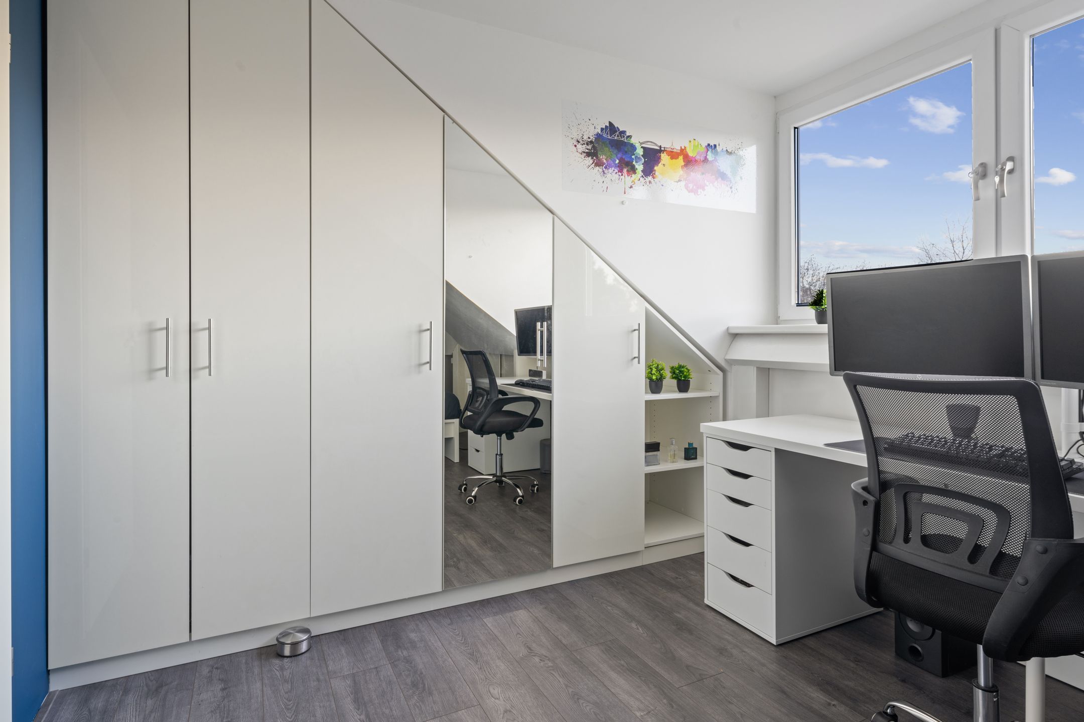 Photo 42 of Laurier 39