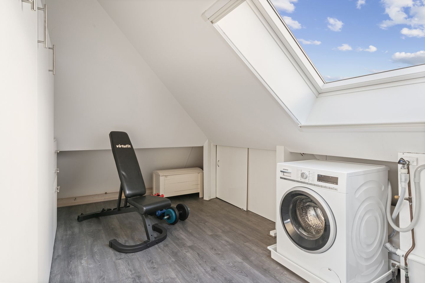 Photo 44 of Laurier 39