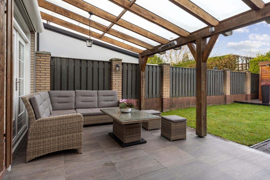 Photo 46 of Laurier 39