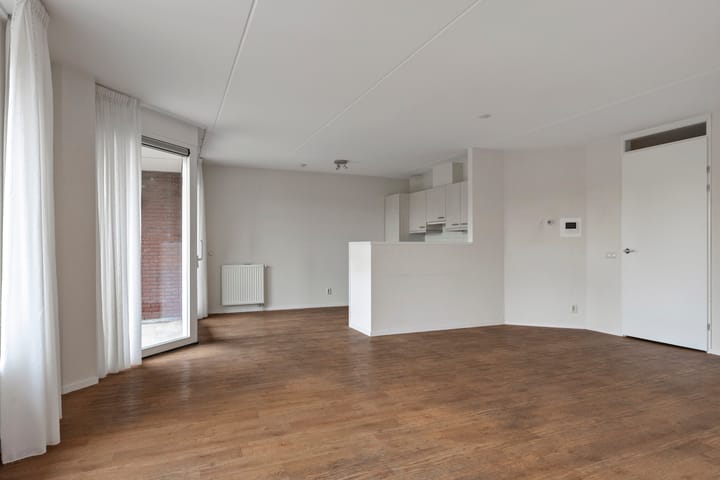 Foto 3 van Kamillelaan 71