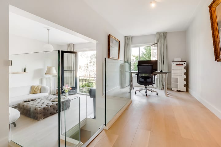 Photo 21 of Nieuwegracht 32-B