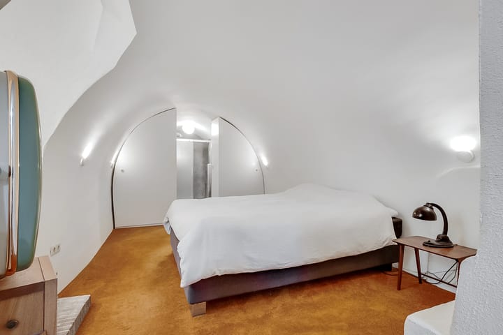 Photo 24 of Nieuwegracht 32-B