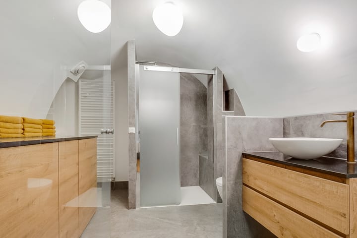 Photo 28 of Nieuwegracht 32-B