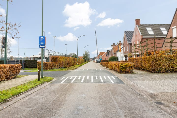 Photo 36 of Molenbaan 4