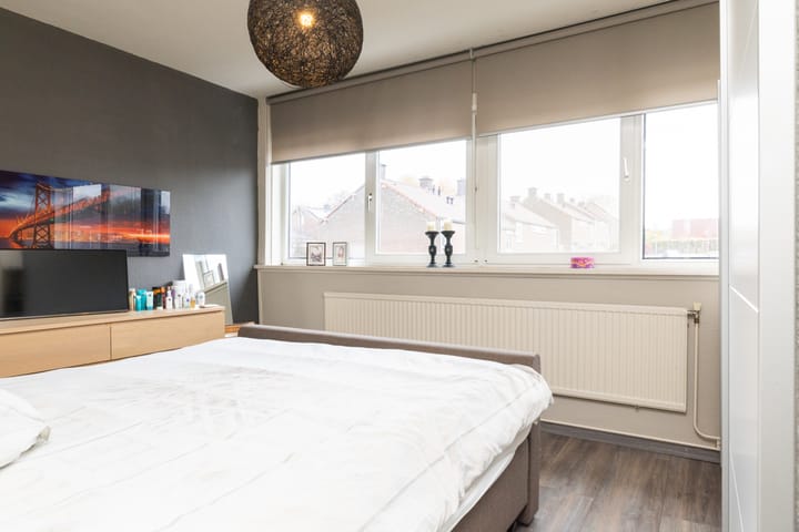 Photo 16 of Pastoor Steinbuschstraat 24