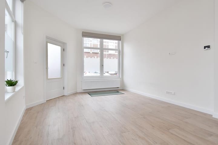 Foto 3 van Dirk Hoogenraadstraat 45