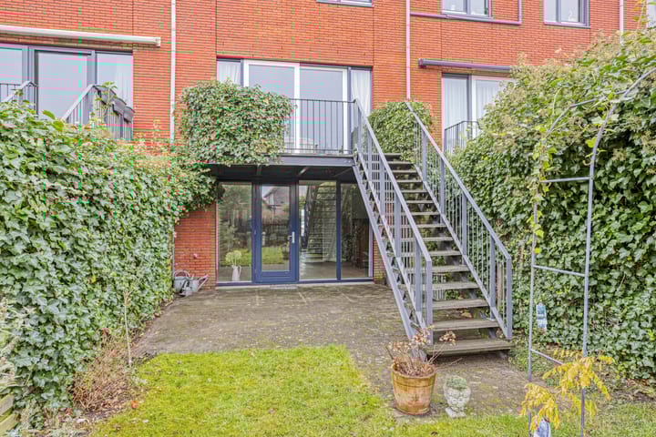 Photo 17 of Burgemeester Jhr. Quarles van Uffordlaan 31