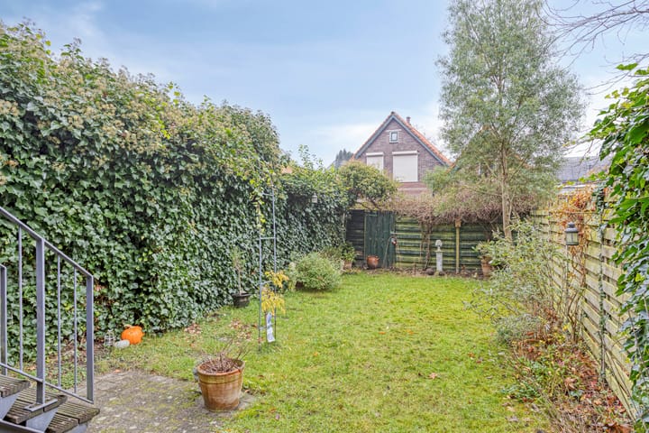 Photo 18 of Burgemeester Jhr. Quarles van Uffordlaan 31