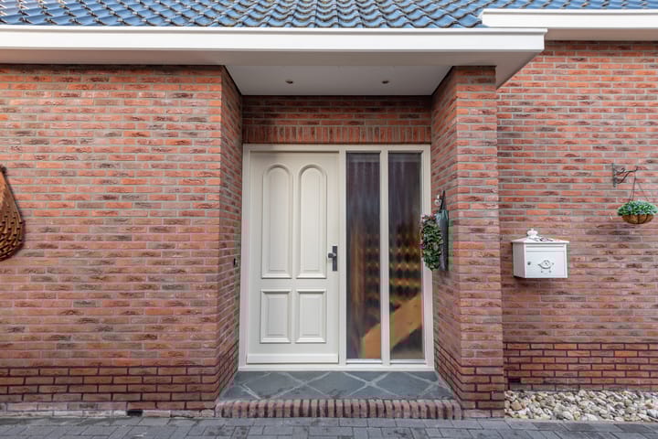 Photo 6 of Beumeesweg 129-C