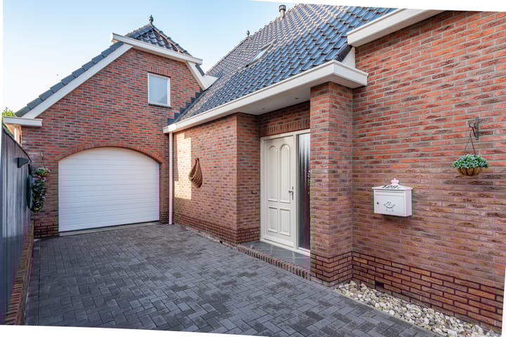 Photo 48 of Beumeesweg 129-C