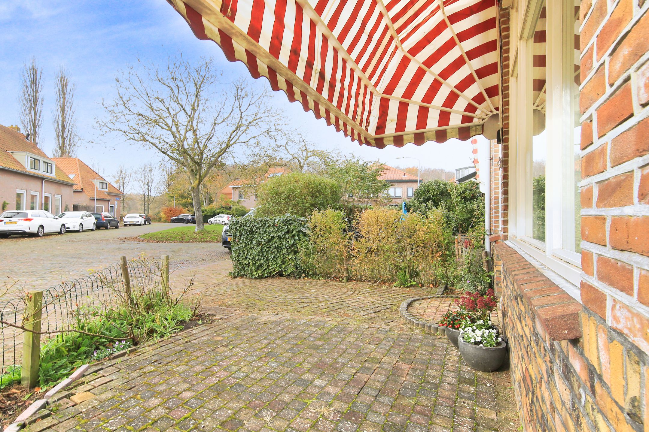 Photo 36 of Bloemveldlaan 2