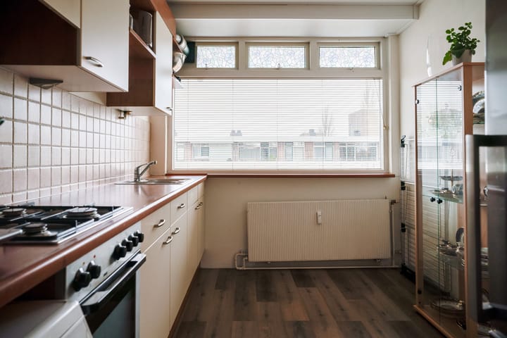 Photo 9 of Van Borselenstraat 214