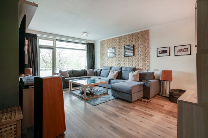 Photo 18 of Van Borselenstraat 214