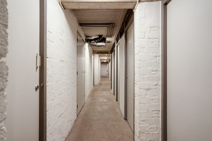 Photo 34 of Van Borselenstraat 214