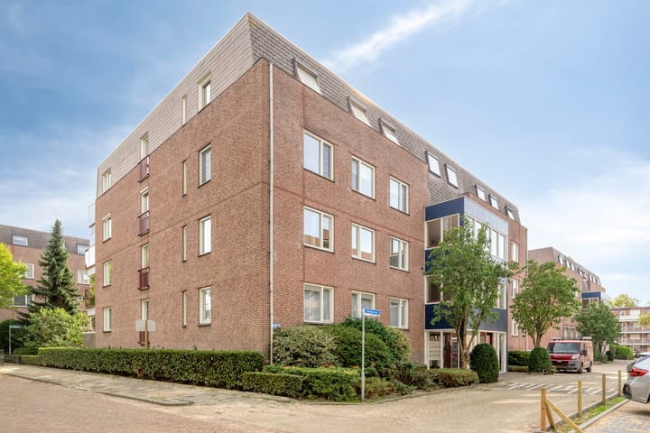 Photo 6 of Hartenvier 1