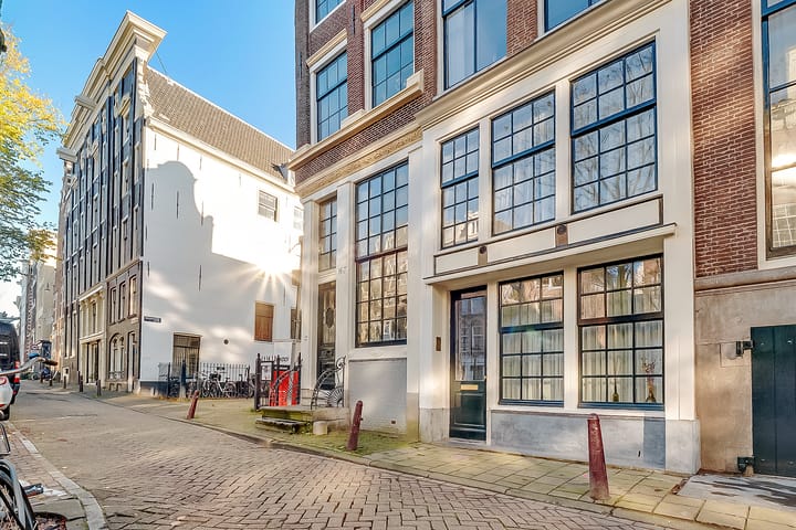 Foto 36 van Oudezijds Achterburgwal 169-C