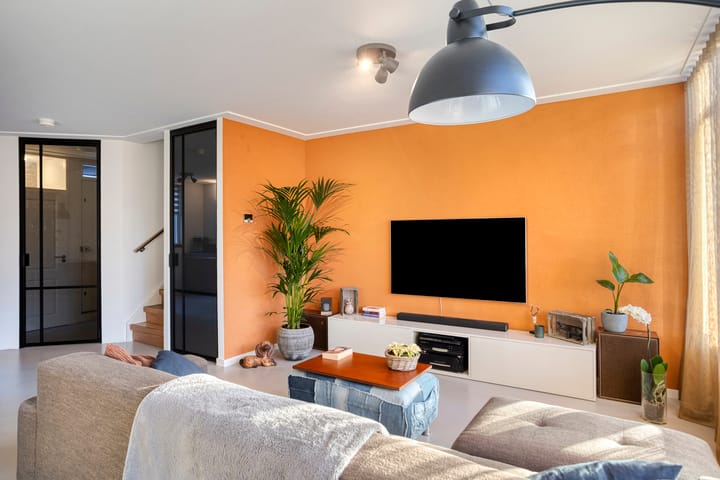 Photo 10 of Wethouder van Eschstraat 147