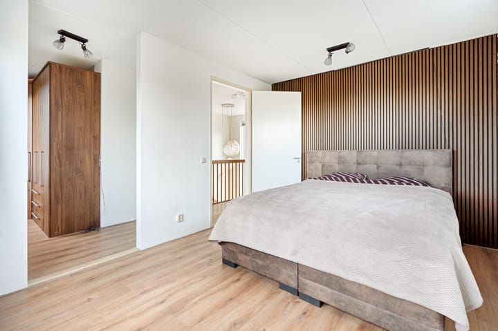 Photo 42 of Ernest Shackletonstraat 14