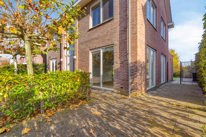 Photo 55 of Ernest Shackletonstraat 14