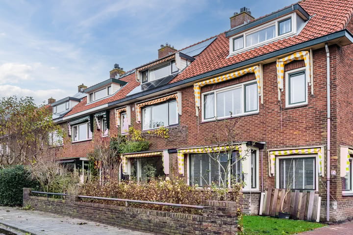 Photo 4 of Marnixstraat 11