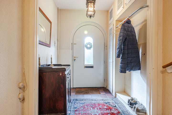 Photo 6 of Marnixstraat 11