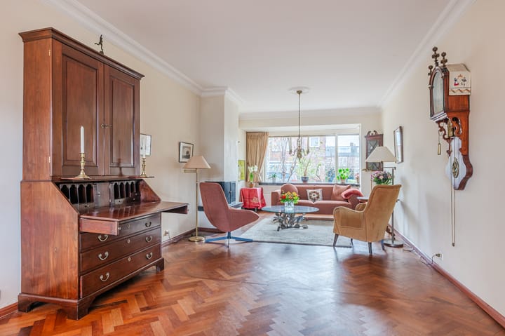 Photo 2 of Marnixstraat 11