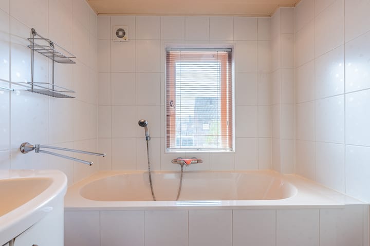 Photo 25 of Marnixstraat 11