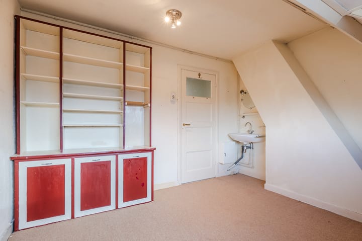 Photo 28 of Marnixstraat 11