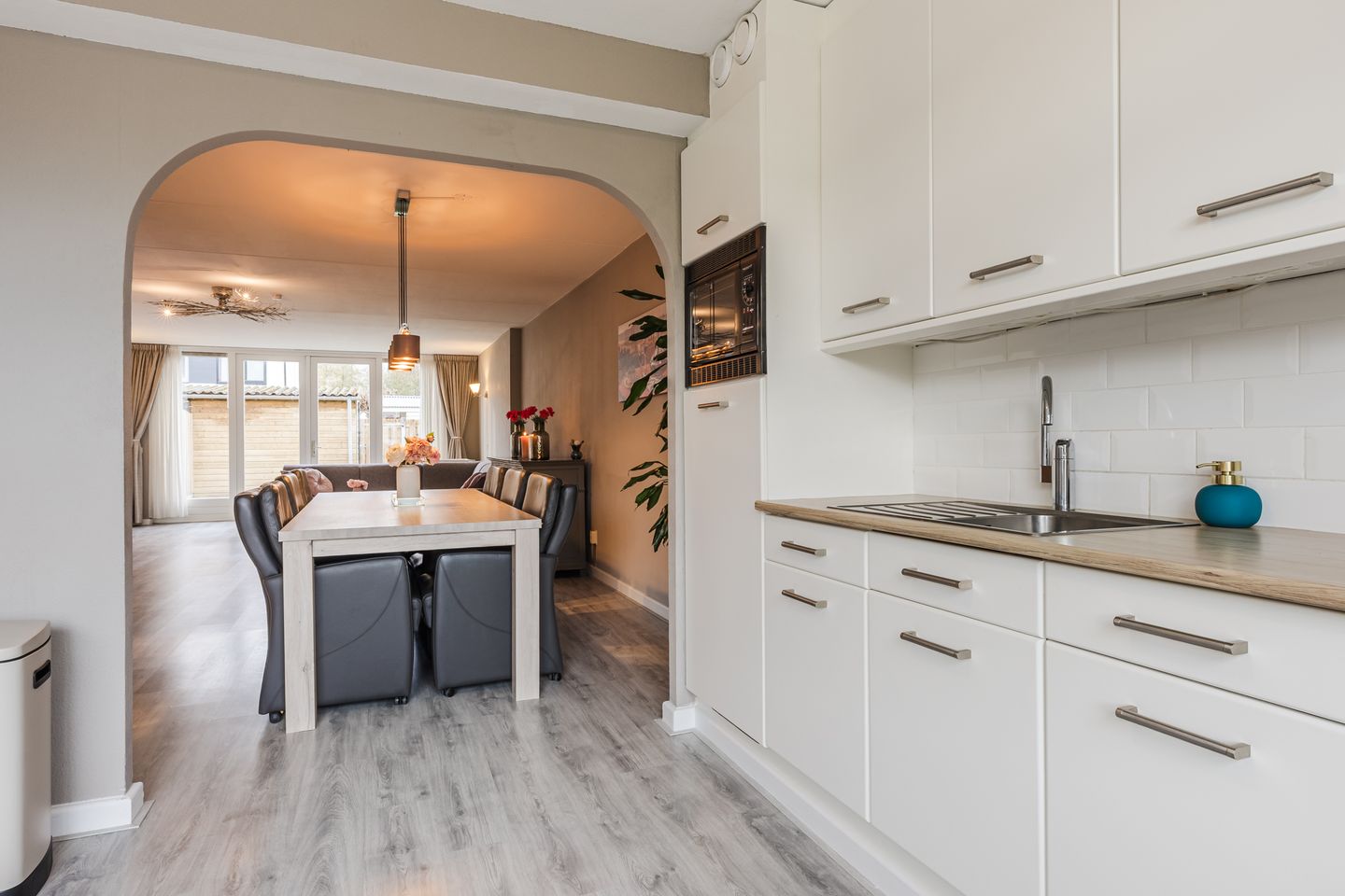 Foto 10 van Megenstraat 77