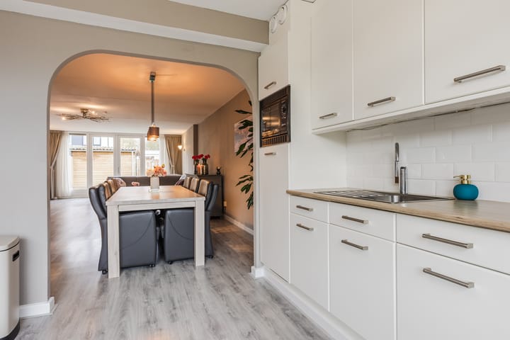 Foto 10 van Megenstraat 77