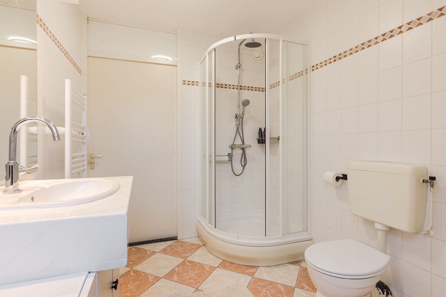 Foto 20 van Megenstraat 77