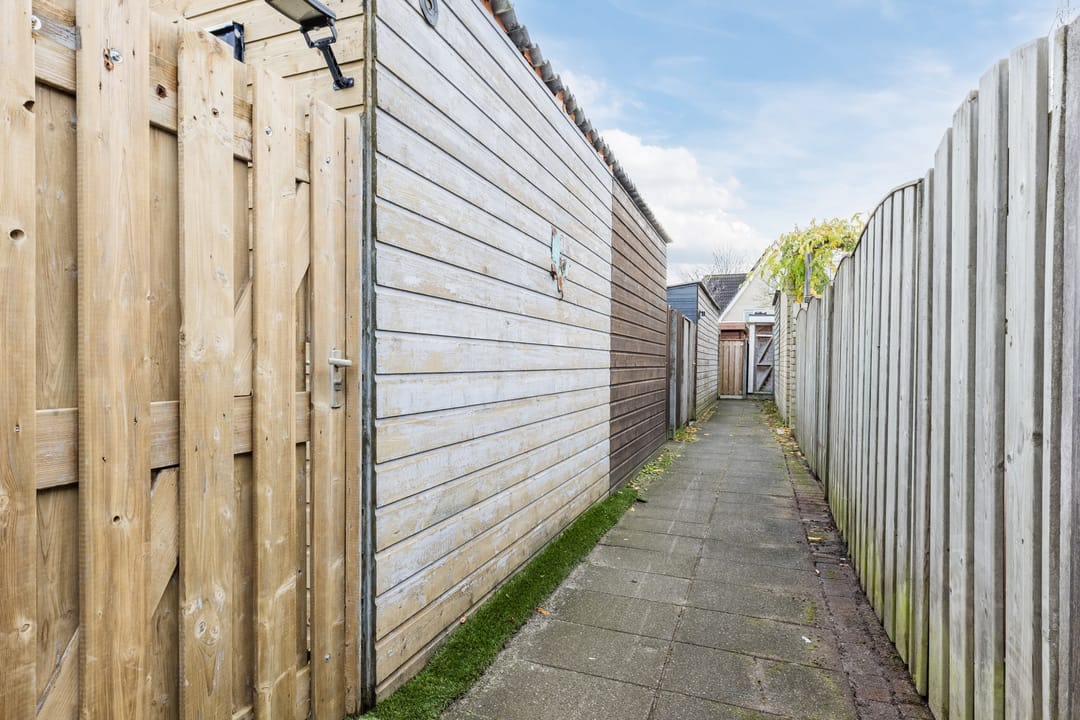 Foto 26 van Megenstraat 77