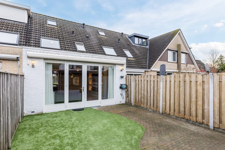 Foto 24 van Megenstraat 77