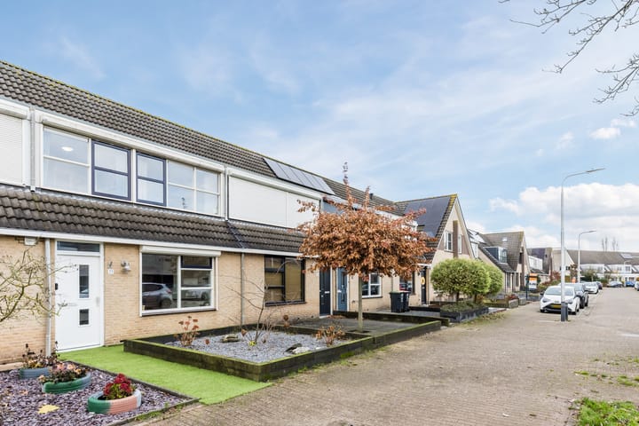 Foto 33 van Megenstraat 77