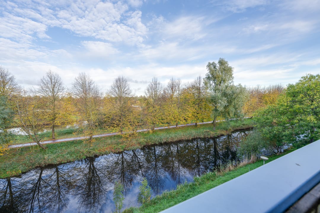 Foto 1 van Voorsteven 81