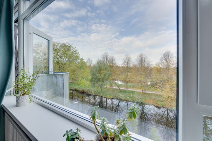 Foto 9 van Voorsteven 81