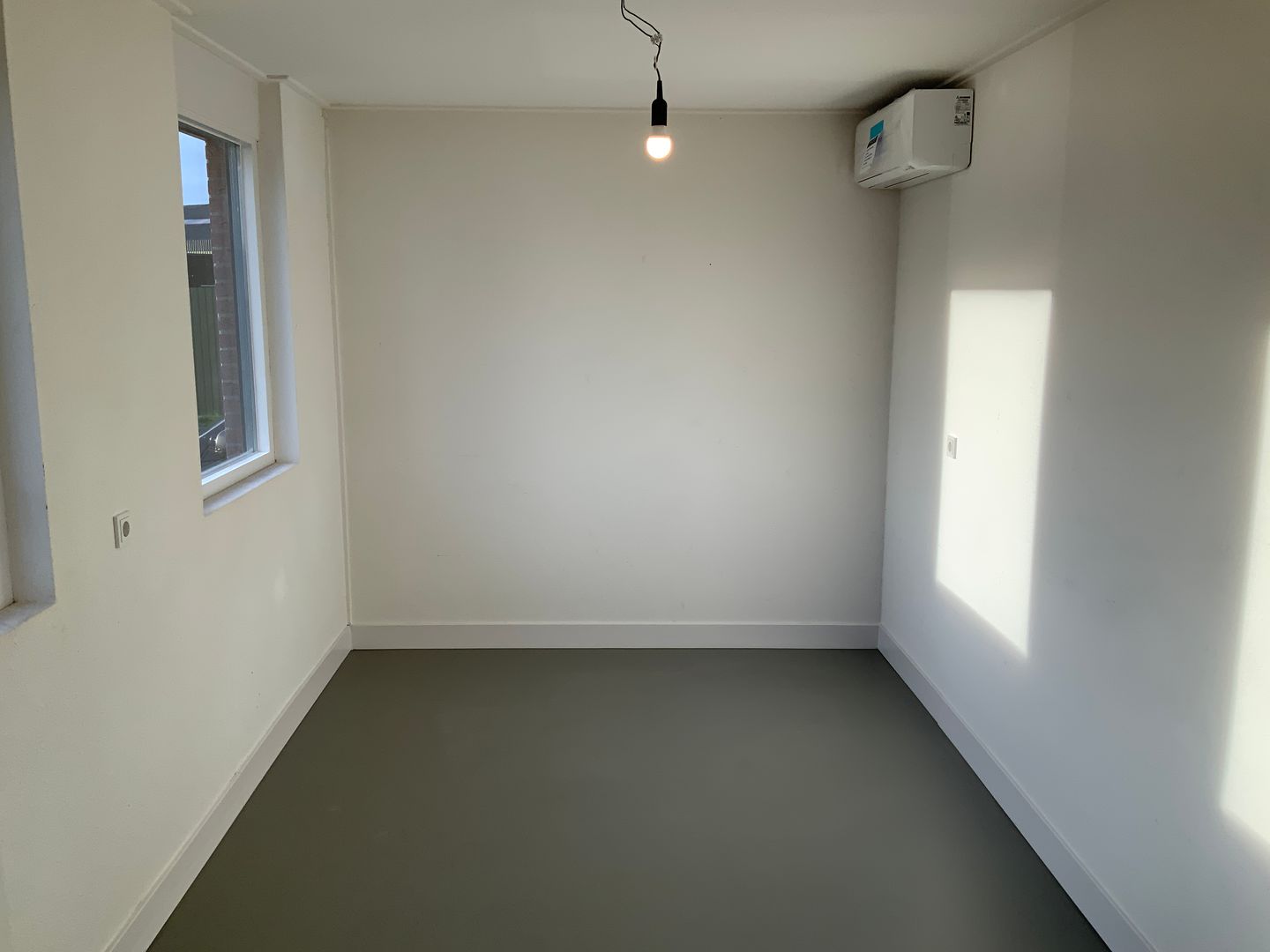 View photo 3 of De Mors 163