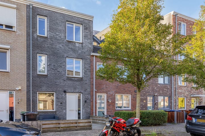 Photo 5 of Mazustraat 48