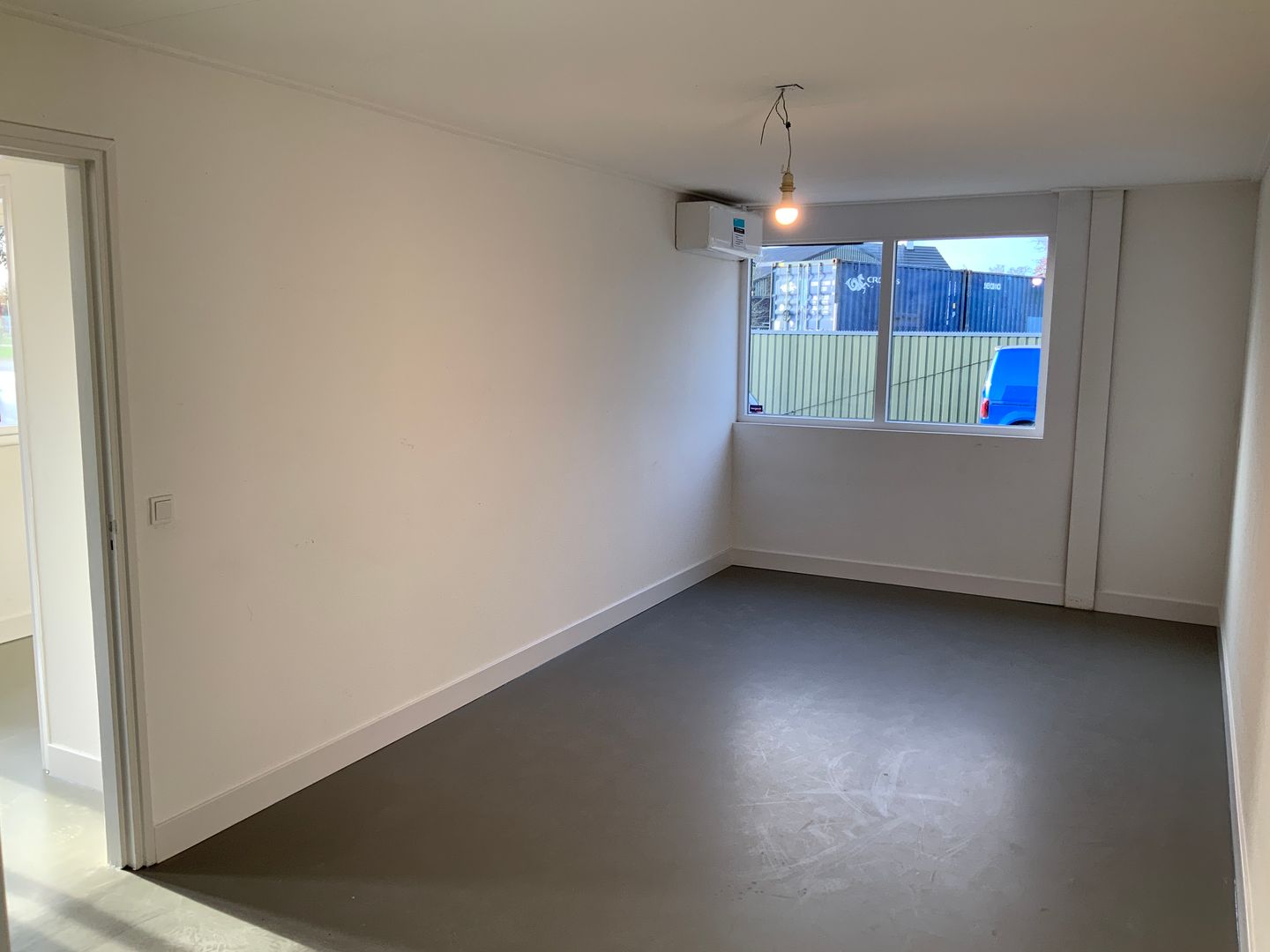 View photo 4 of De Mors 163