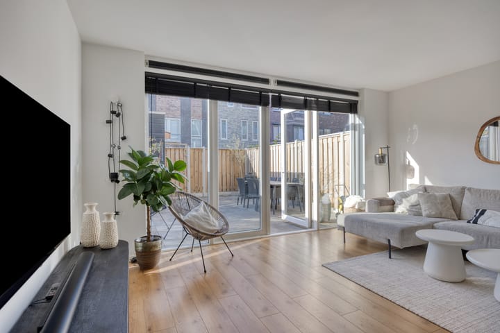 Photo 3 of Mazustraat 48