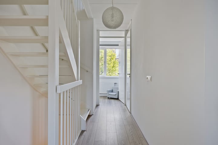 Photo 16 of Mazustraat 48