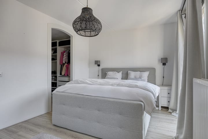 Photo 20 of Mazustraat 48