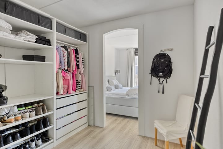 Photo 23 of Mazustraat 48