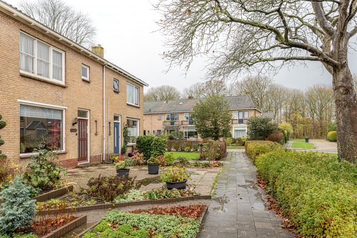 Foto 3 van Mr G Schotstraat 10