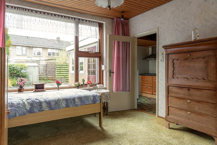 Foto 8 van Mr G Schotstraat 10