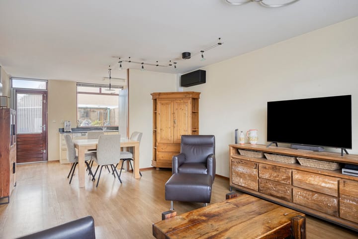 Foto 11 van Wasser 1