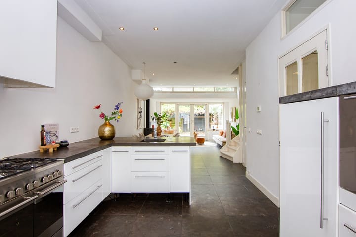 Foto 8 van Bilderdijkstraat 14