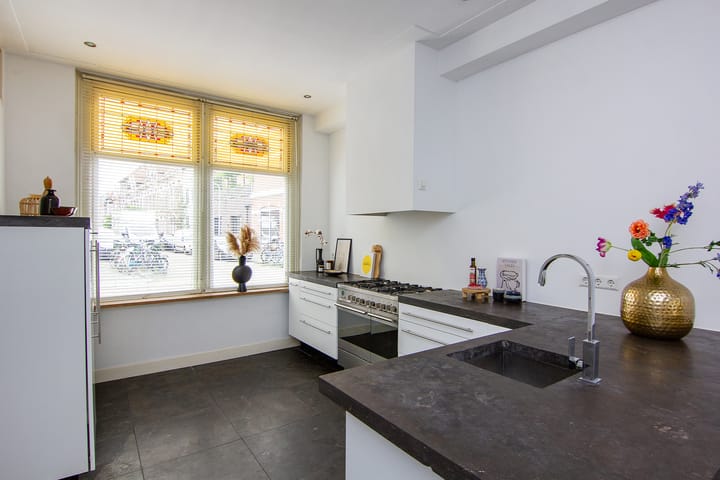 Foto 19 van Bilderdijkstraat 14